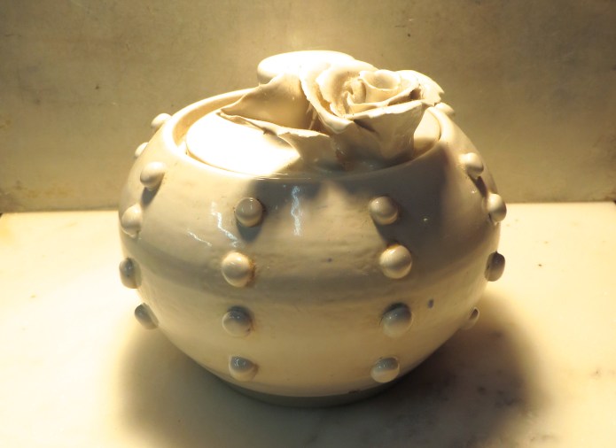 Ceramic sugar bowl - Beth Gonzales